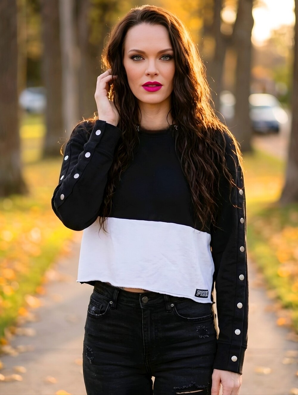 PINK Victoria Secret Black White Snap Sleeve Crop Sweatshirt Streetwear Y2K S